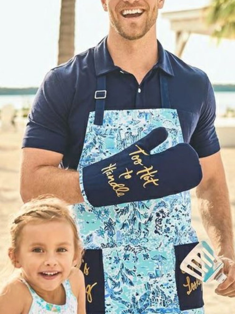 NIP Lilly Pulitzer UNISEX Toile Barbeque Bib Apron LTD EDITION GWP